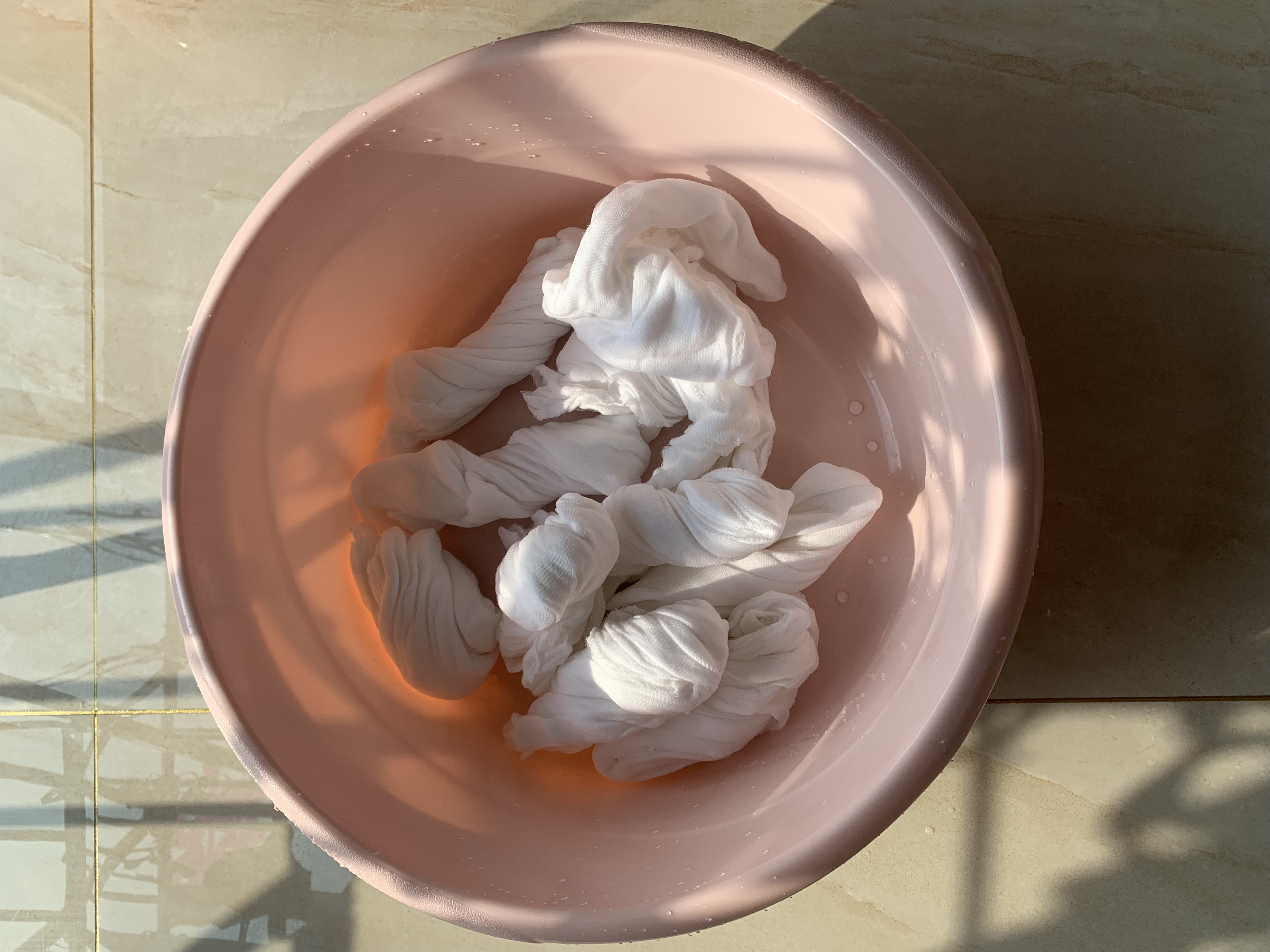 请输入图片描述